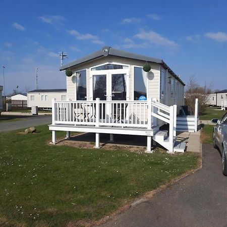 Church Farm Haven Holiday Park Pagham Ngoại thất bức ảnh